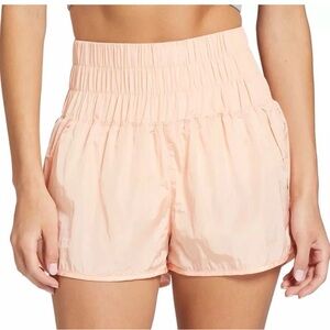 Free People Movement The Way Home lined Shorts,Peach, sz M